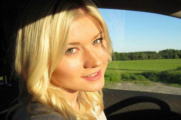 Инна, заказала такси из Волгограда по Крыму